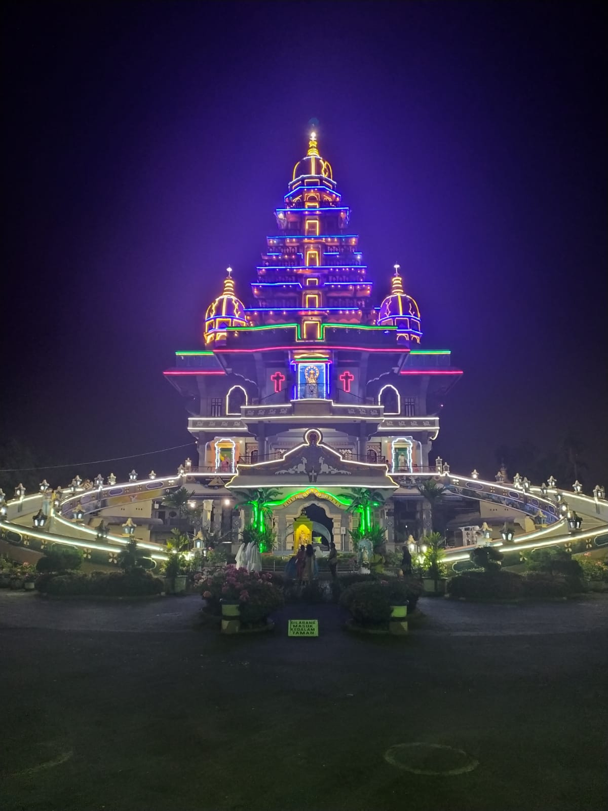 Sudut lain dari Graha Maria Annai Velangkanni