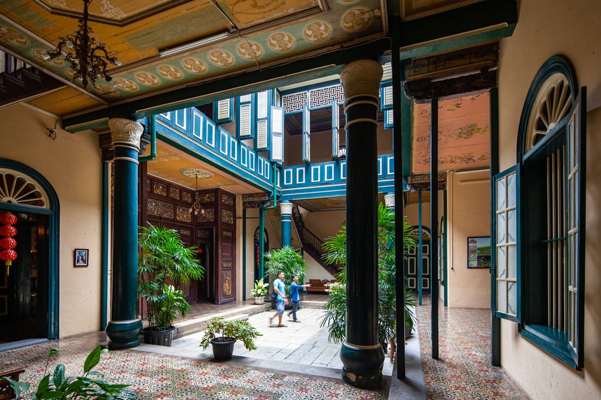 Interior Tjong A Fie Mansion