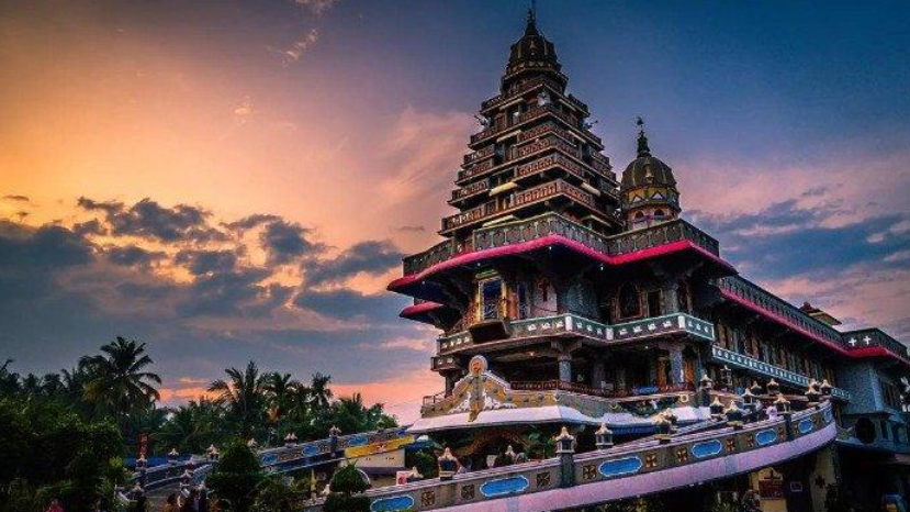 Graha Maria Annai Velangkanni